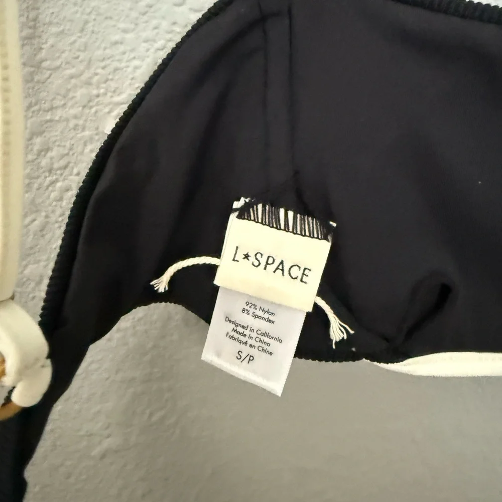 l*space Black Crop Tank with Cream Trim